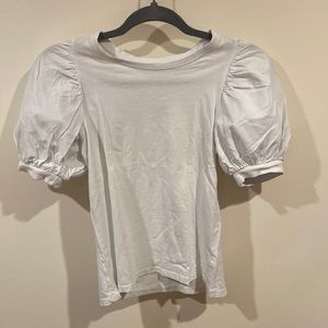 Puff sleeve shirt